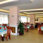 Hotel Cinar Family Suite Hotel 3*