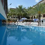 Cinar Family Suite Hotel Side