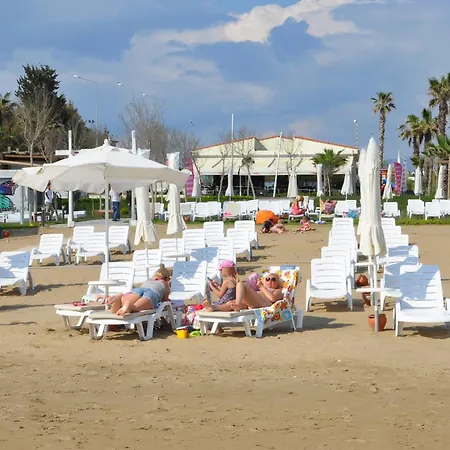Cinar Family Suite Hotel Side