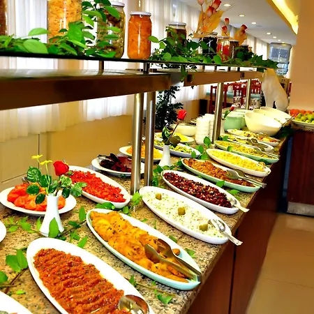 Hotel Cinar Family Suite Hotel