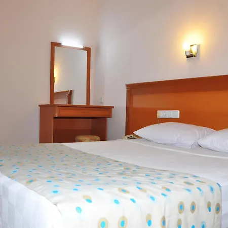 Hotel Cinar Family 3*