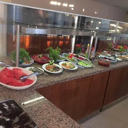 Cinar Family Suite Hotel Side