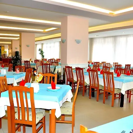 Cinar Family Suite Hotel Side 3* Side
