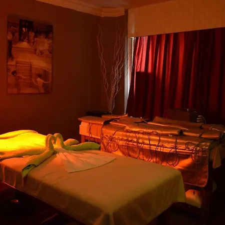 Hotel Cinar Family Suite Hotel Side