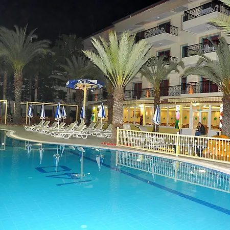 Cinar Family Suite Hotel Side