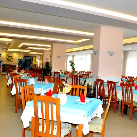 Cinar Family Suite Hotel Side