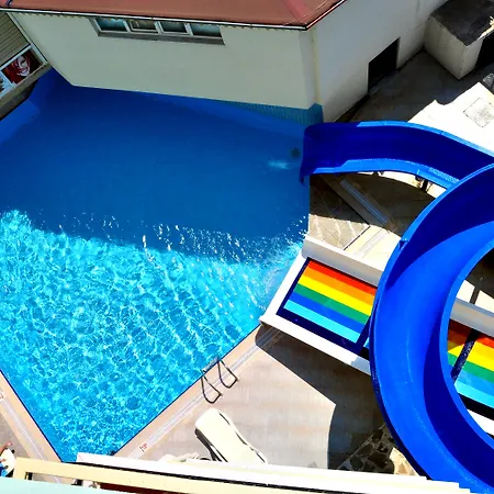 Cinar Family Suite Hotel Side 3*