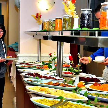 Cinar Family Hotel Side