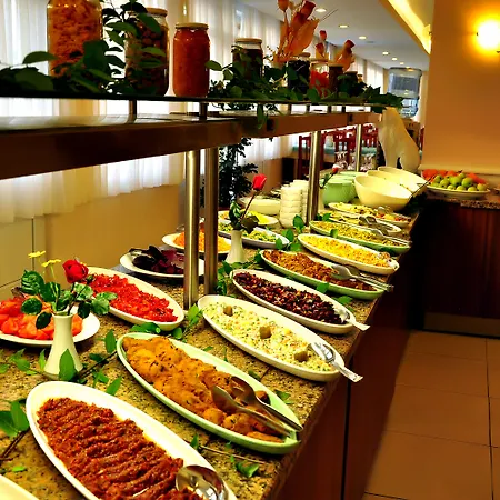 Cinar Family Suite Hotel Side 3*