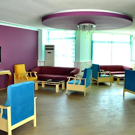 Cinar Family Suite Hotel