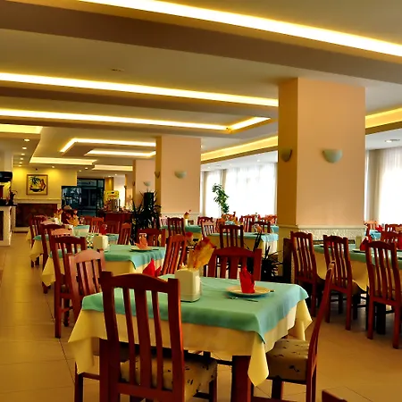 Cinar Family Suite Hotel Side 3*