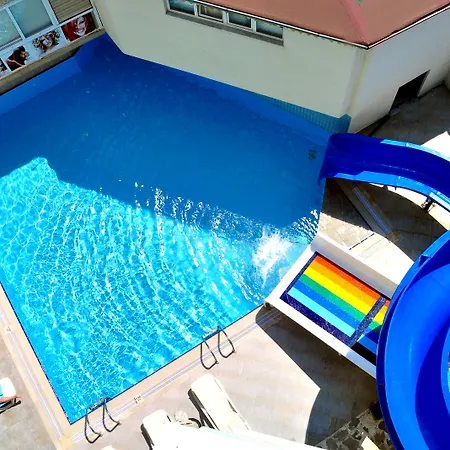 Hotel Cinar Family Suite Hotel Side 3*