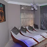 Отель Cinar Family Suite Hotel