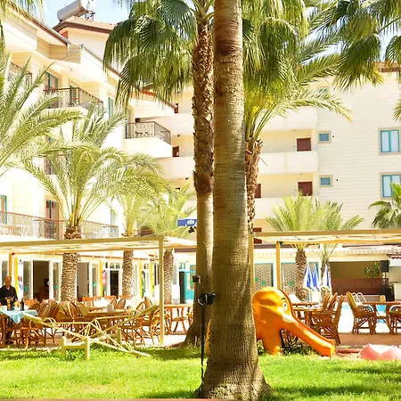 Hotel Cinar Family