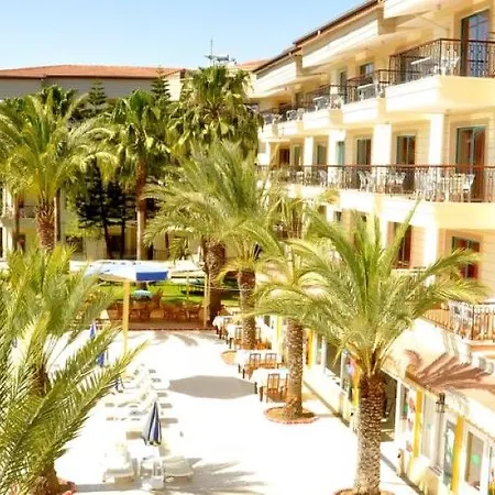 Hotel Cinar Family Suite Hotel Side