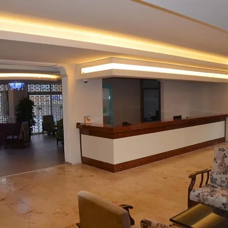 Otel Cinar Family 3*